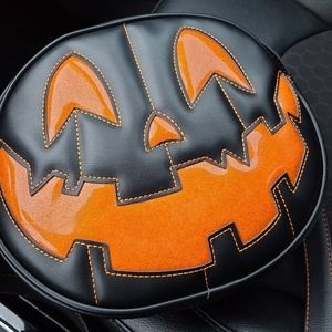 Love pain and stitches pumpkin cult cross body